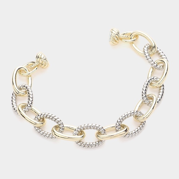 14KGP Oval Link Chain Magnetic Closure Toggle Closure - Picture 4 of 4